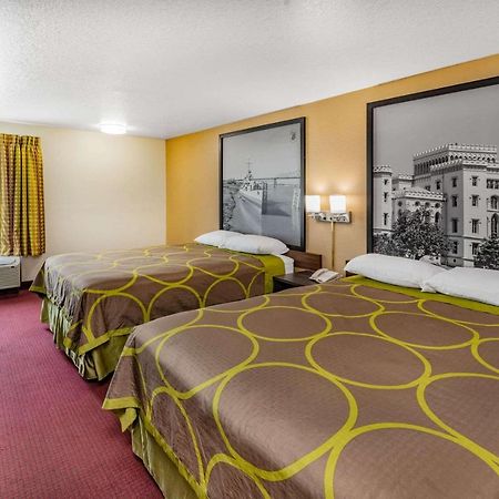 Super 8 By Wyndham Kinder/Coushatta Near Casino Экстерьер фото