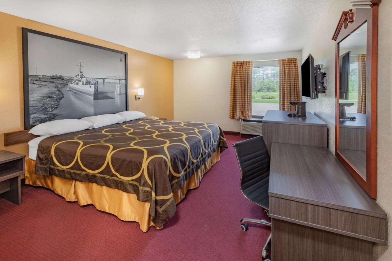 Super 8 By Wyndham Kinder/Coushatta Near Casino Экстерьер фото